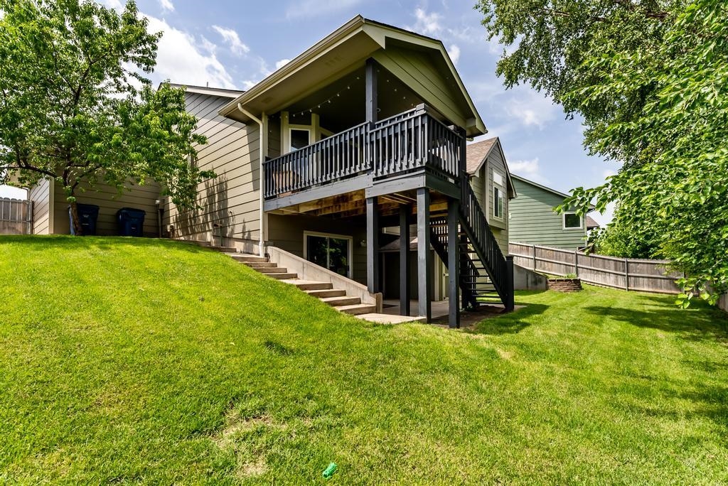 3239 N Lake Ridge Ct