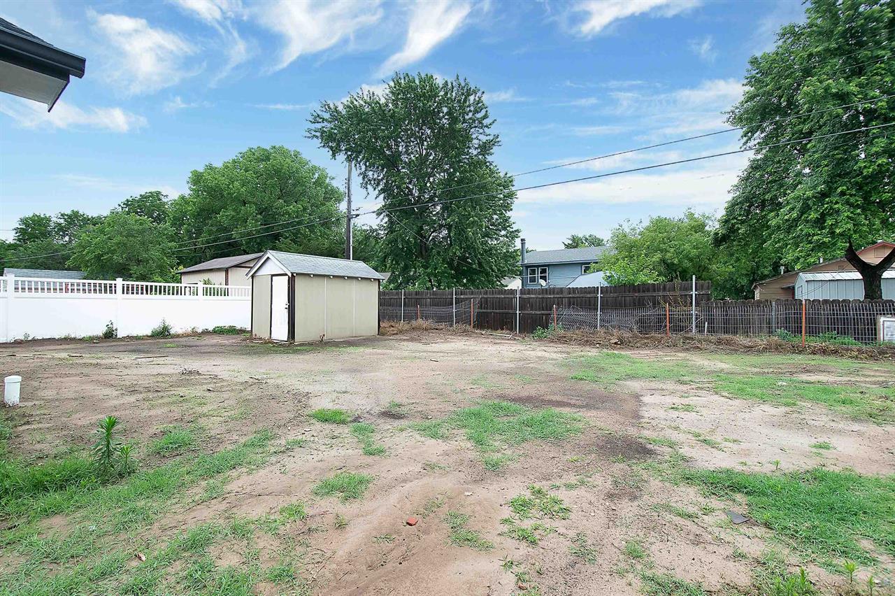 For Sale: 204 N Young St, Wichita KS