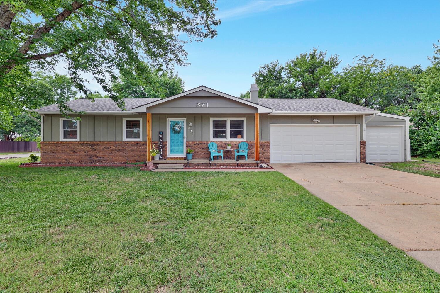 371 S Turquoise St
