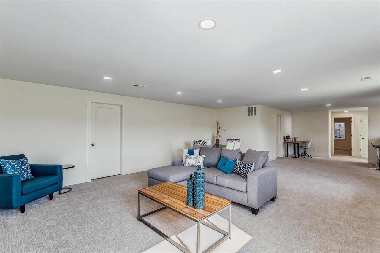 For Sale: 3132  Pine Grove Cir, Wichita KS