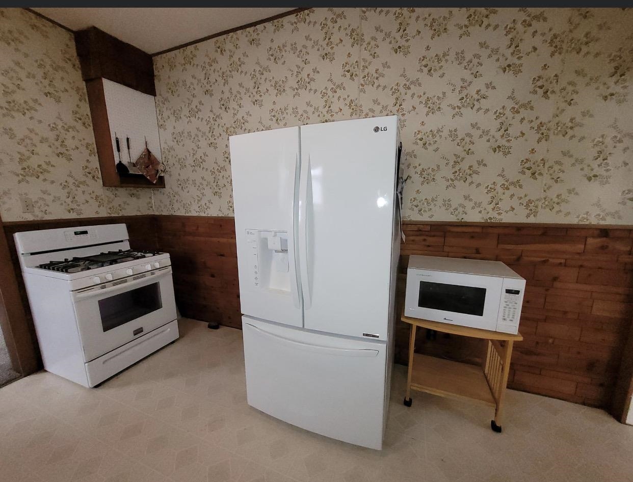 For Sale: 201 N Franklin Ave, Anthony KS