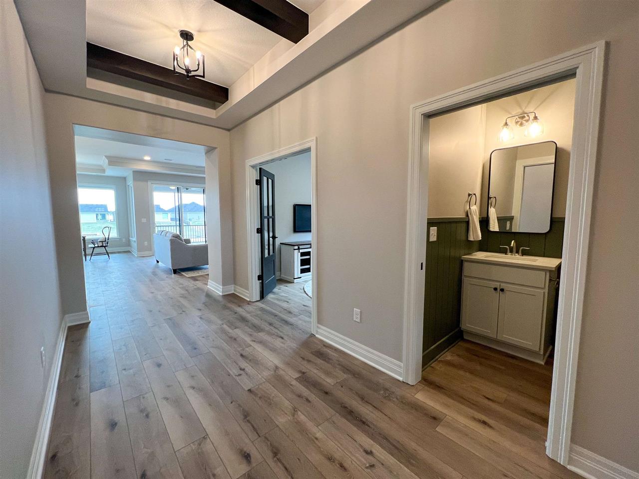 For Sale: 1432 S Canyon St, Wichita KS