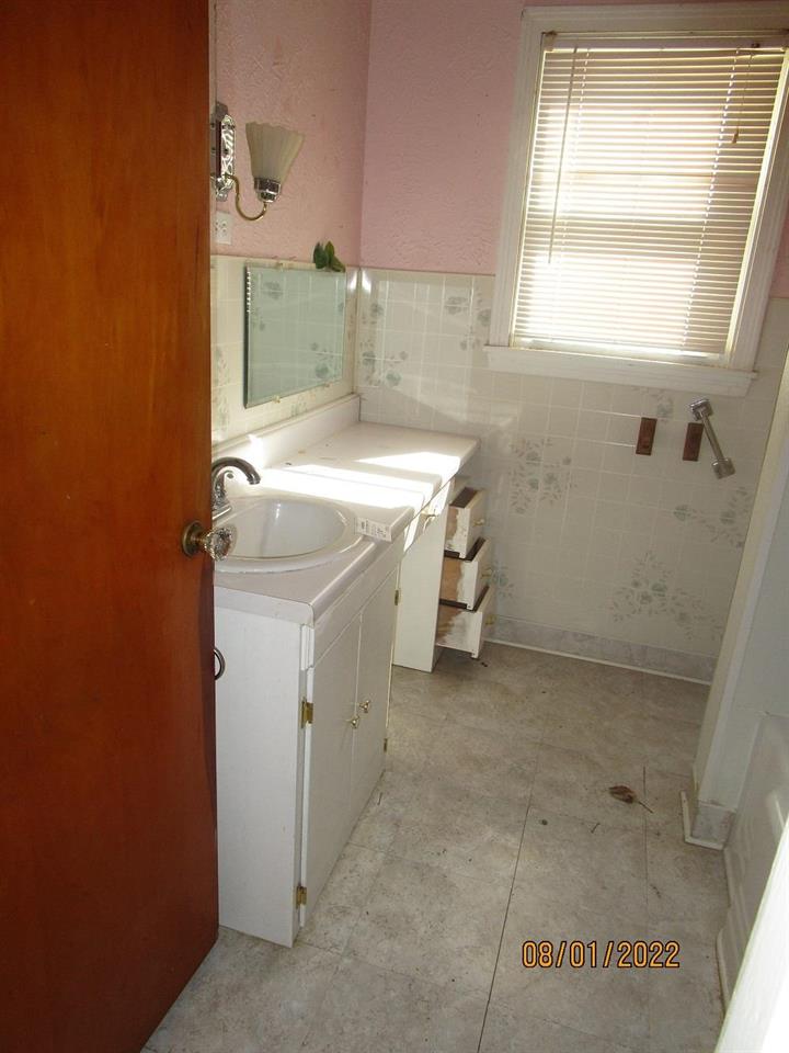 For Sale: 408 E Stafford, Stafford KS