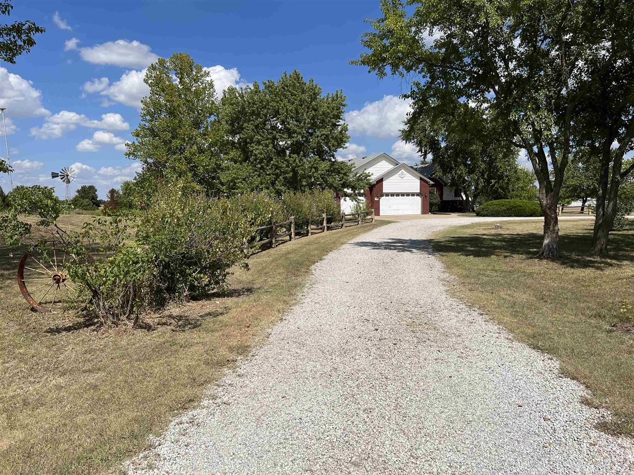 For Sale: 7409 S Creekview St, Clearwater KS