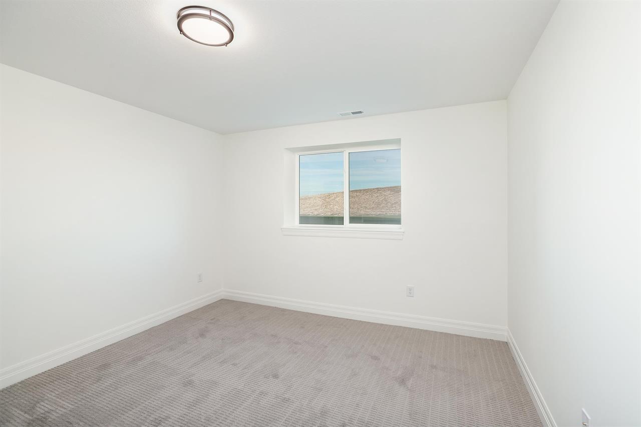 For Sale: 151 N Ciderbluff Ct, Wichita, KS 67052,  