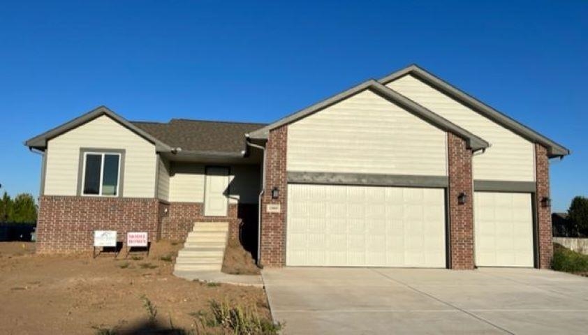 Photo of 13005 W Blake Ct in Wichita, KS