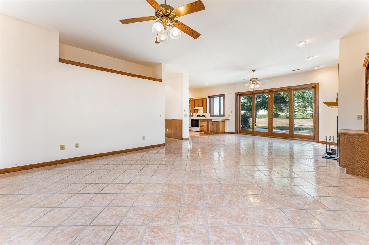For Sale: 832 N ESSEX HEIGHTS RD, Halstead KS