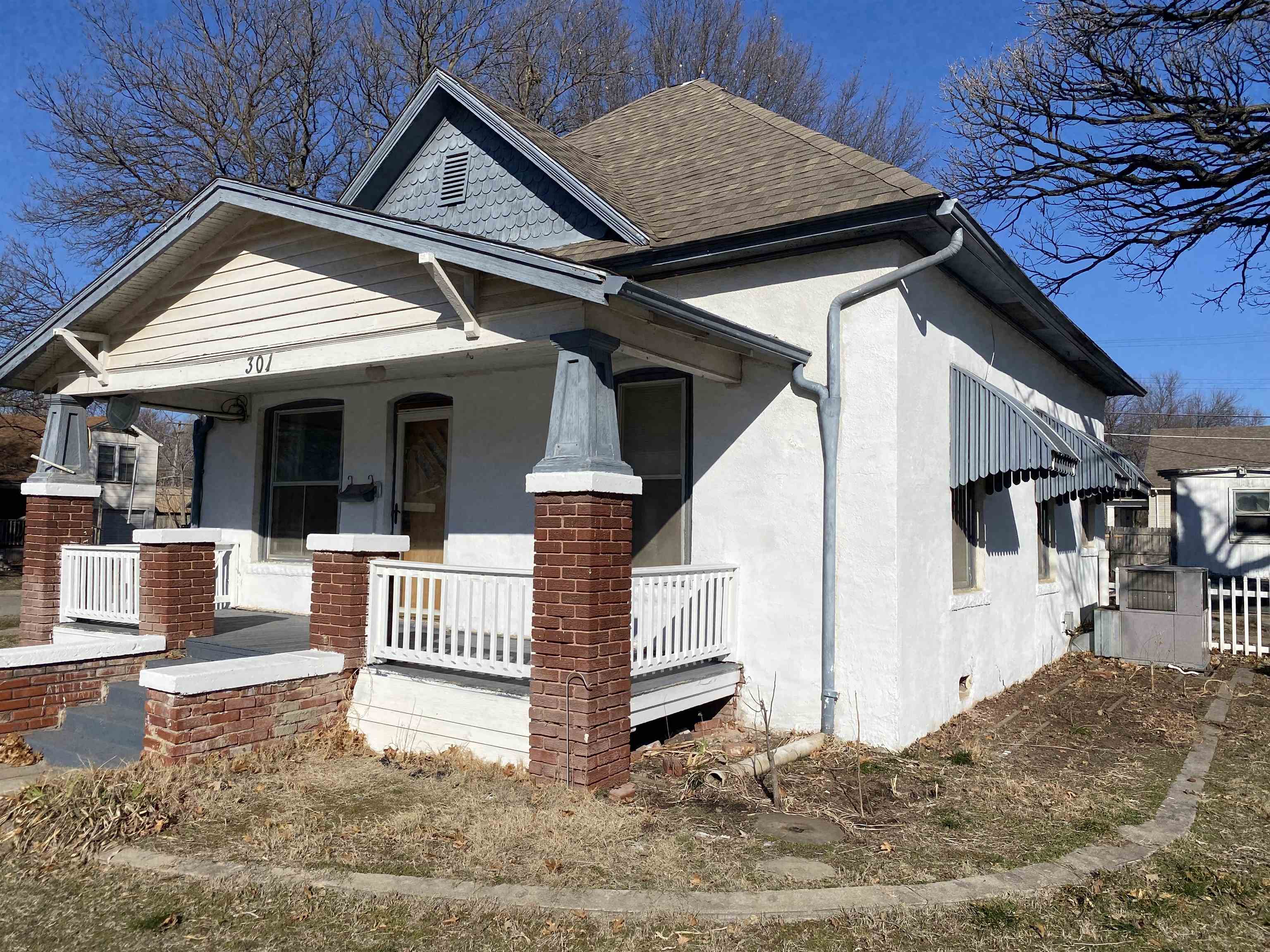 Photo of 301 E 15th St in Wellington, KS