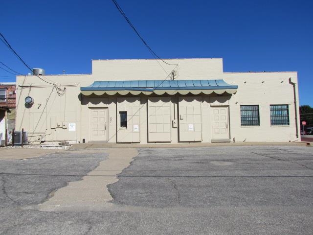 For Sale: 401  State, Augusta KS