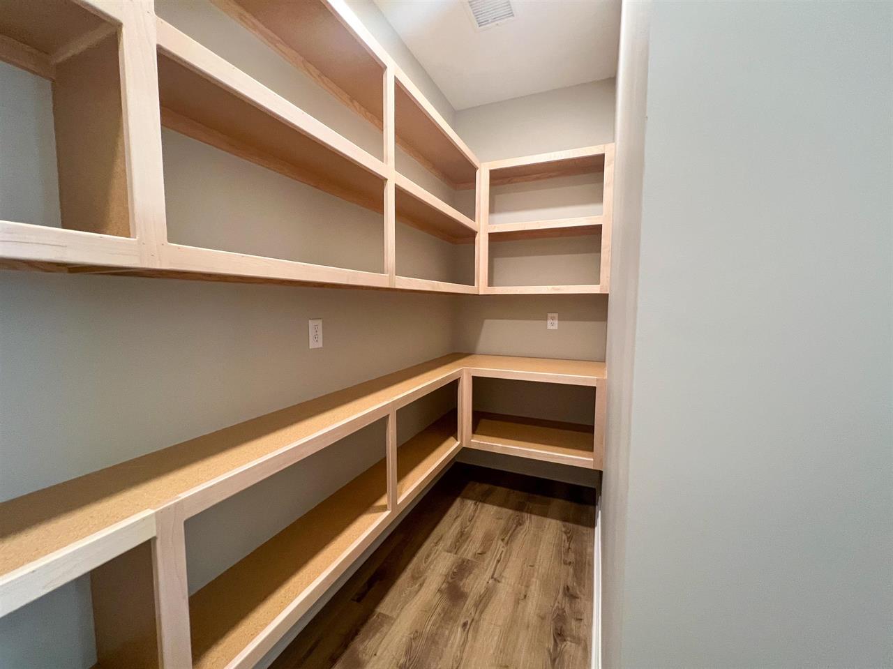 For Sale: 1413 S Monument St, Wichita KS