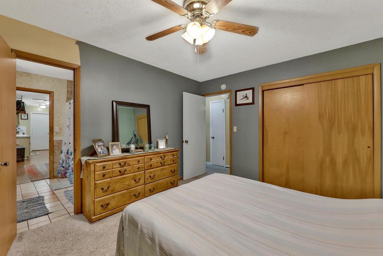 For Sale: 1721  Terry Ln, Andover KS