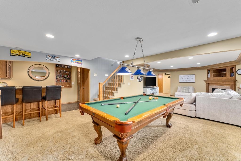 3846 N Rutgers Ct