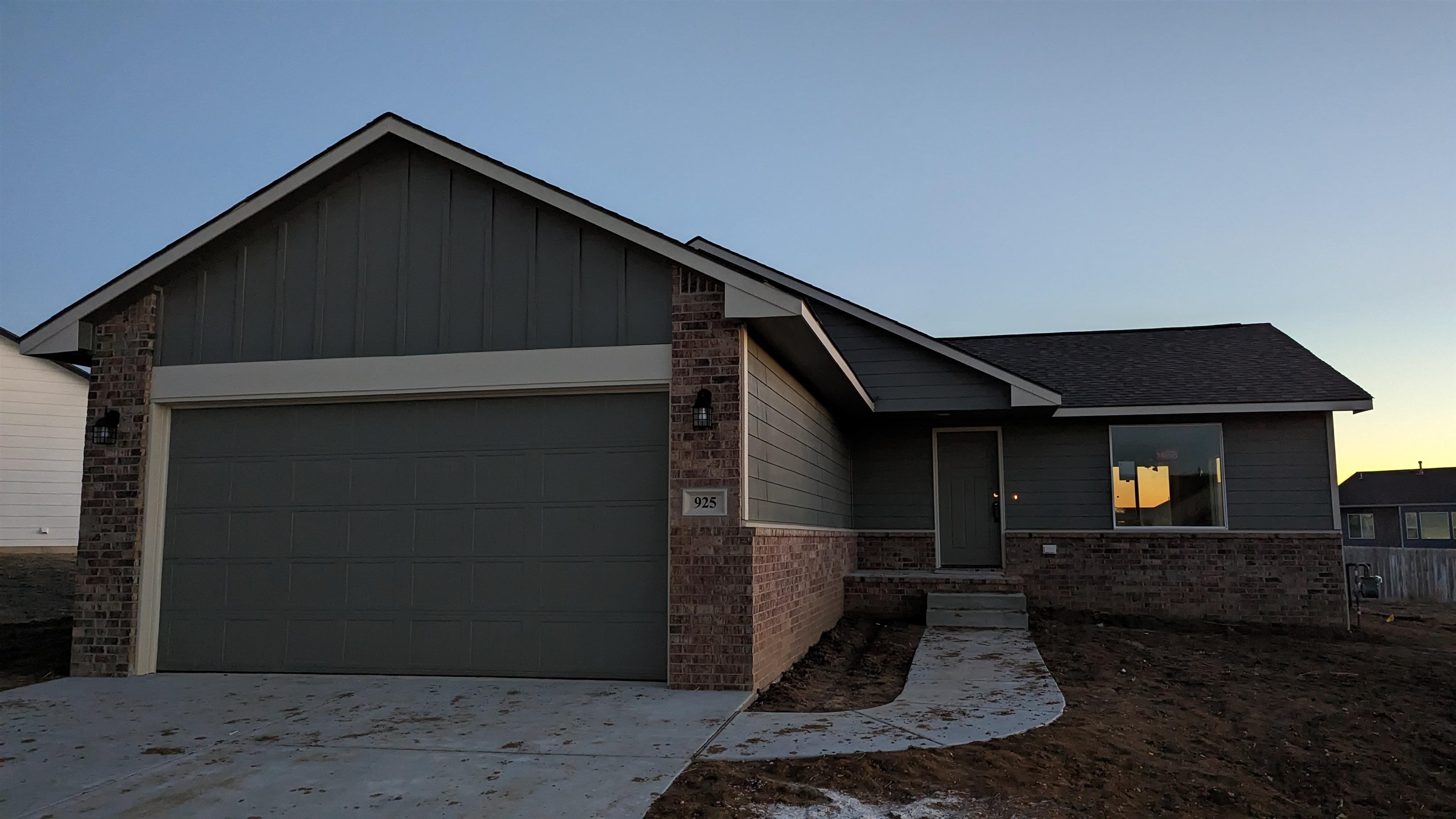 Don Klausmeyer classic and dependable Austin Plan features 2 Bedrooms and open living design on the 