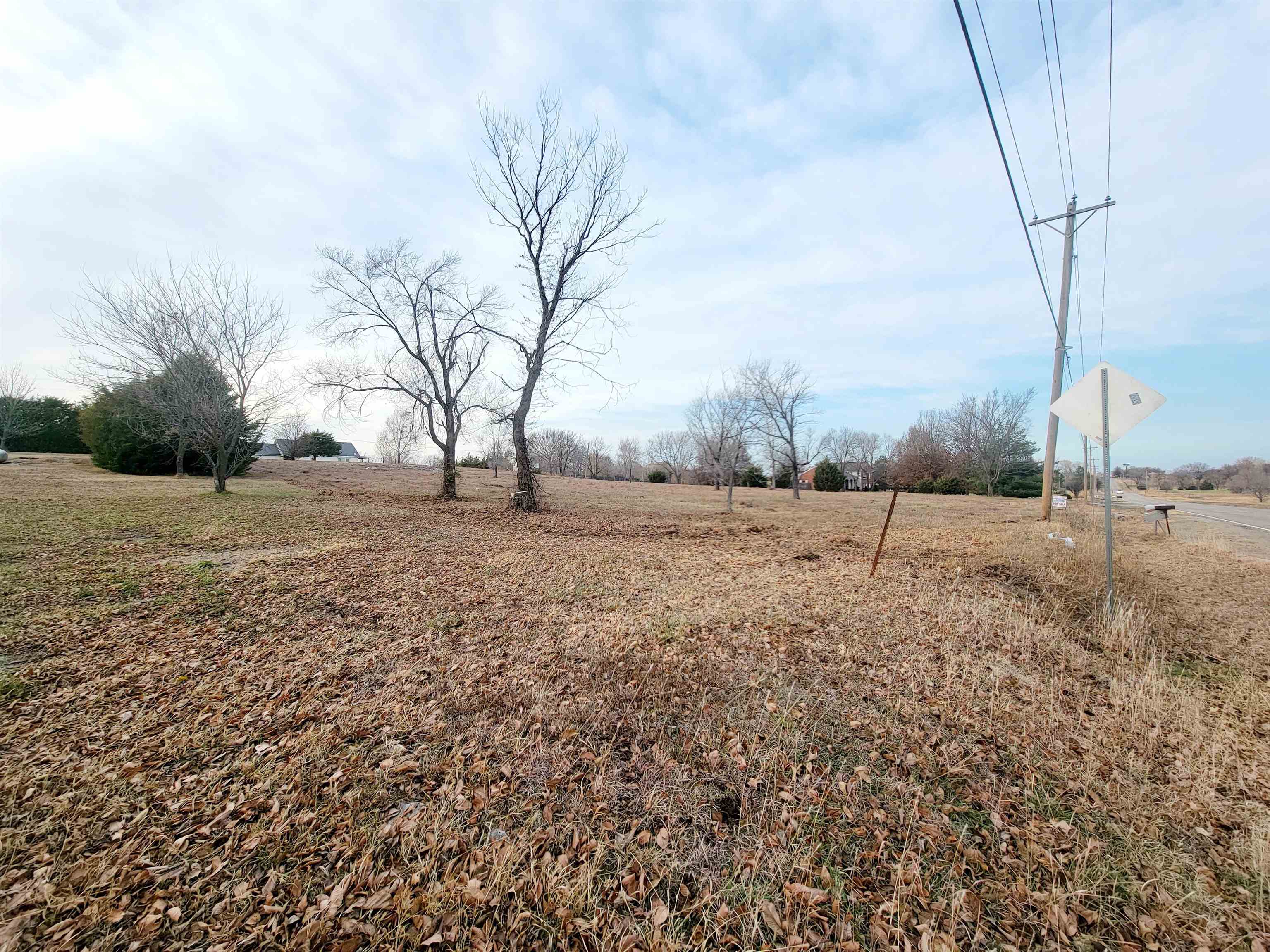 Photo of 4477 S Pike in Winfield, KS