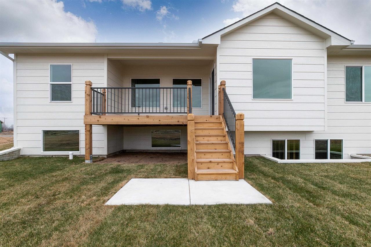 For Sale: 5437 N St Paul Ct, Wichita, KS 67204,  