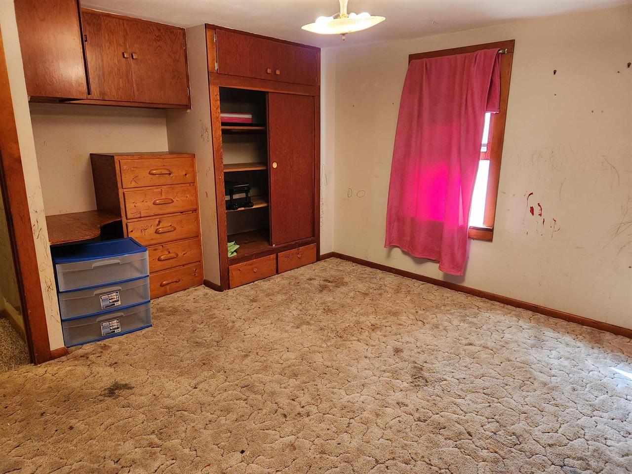 For Sale: 419 W Kansas St, Wellington KS