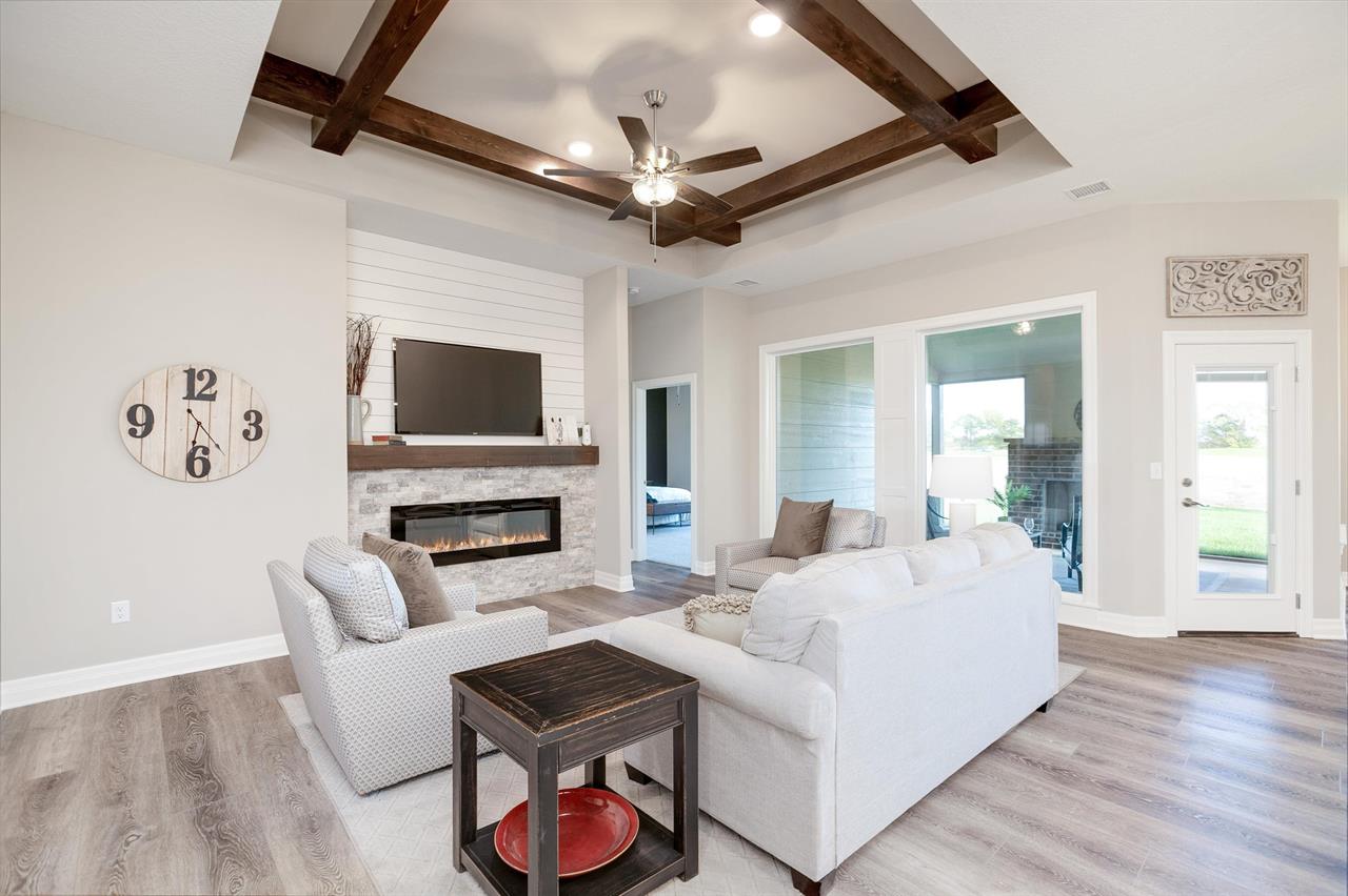 For Sale: 4410 N Sunny Ct, Wichita KS