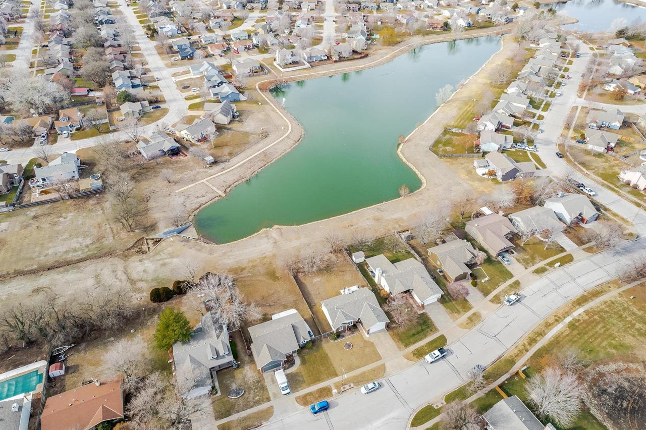 For Sale: 1809 N Parkdale St, Wichita KS