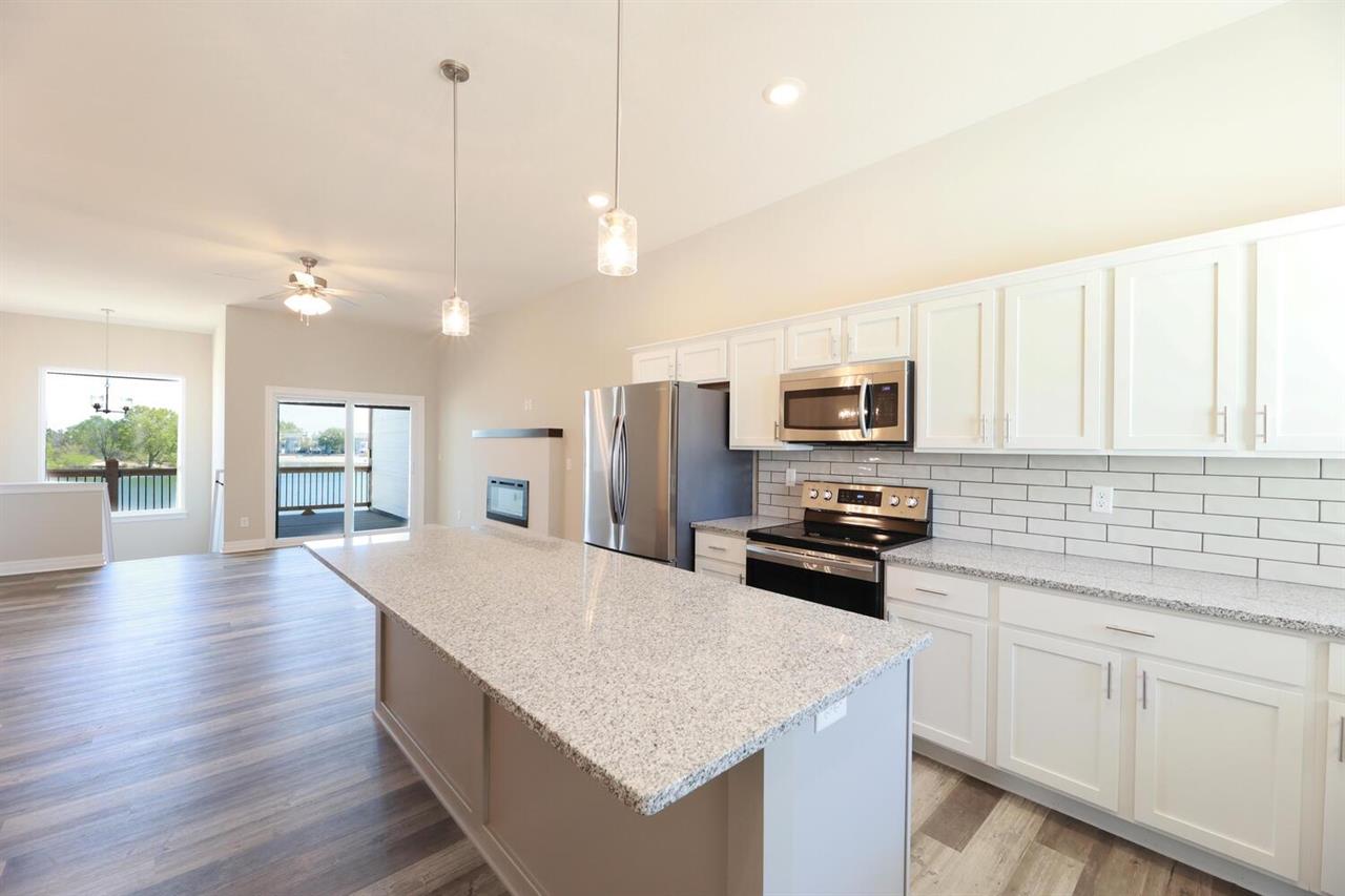 For Sale: 924 N Bayshore Dr, Wichita KS