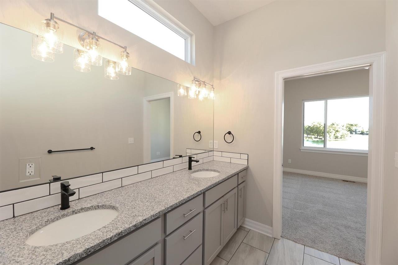 For Sale: 924 N Bayshore Dr, Wichita KS