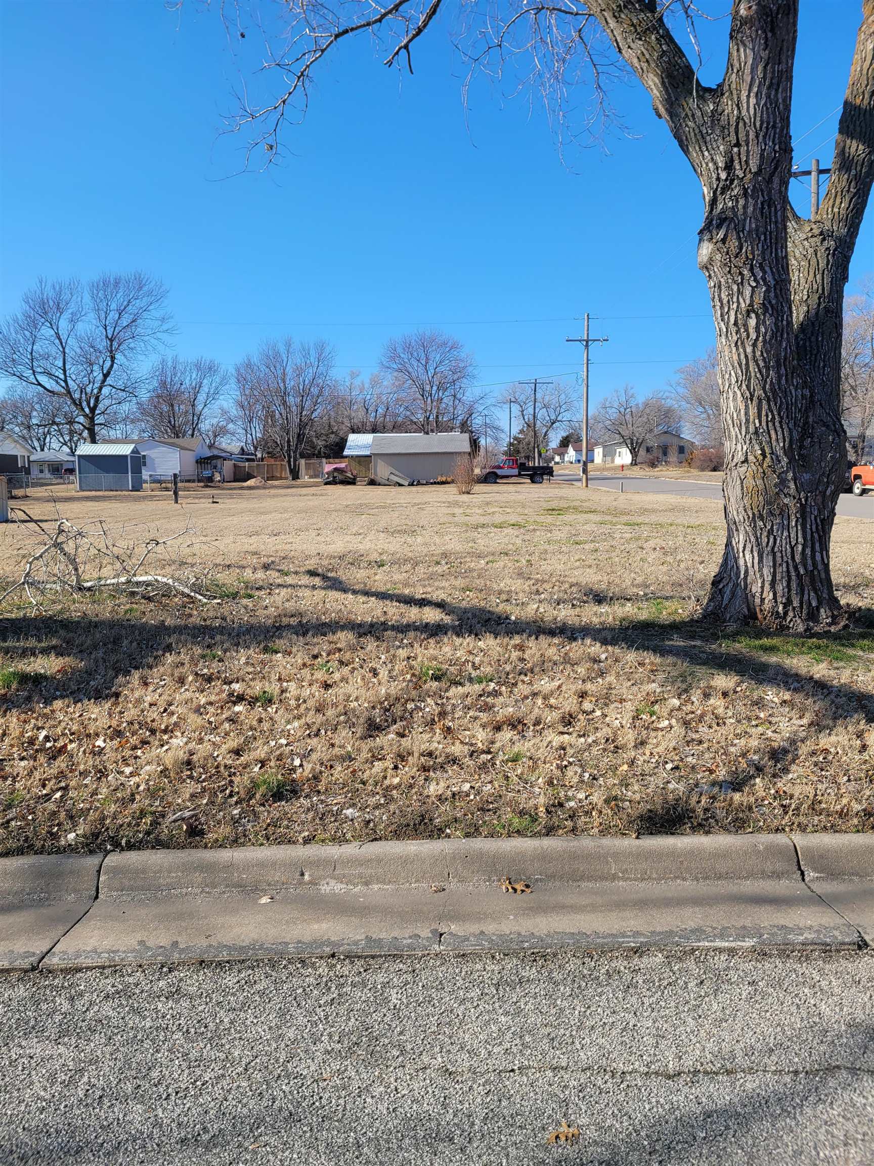 Photo of 303 S Main in Udall, KS