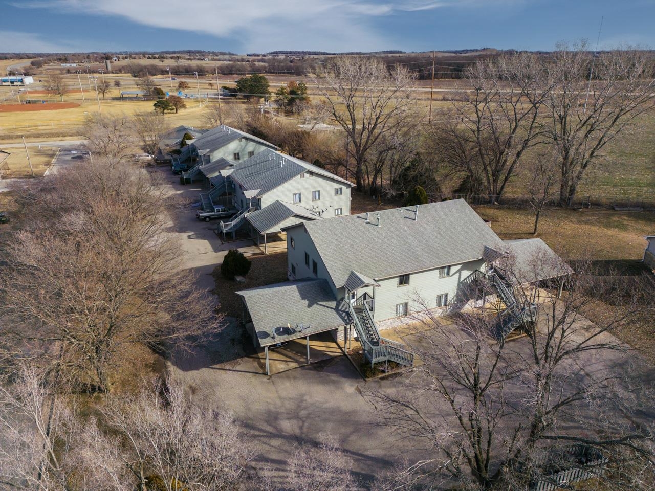 For Sale: 1905 E 20th Ave, Winfield KS