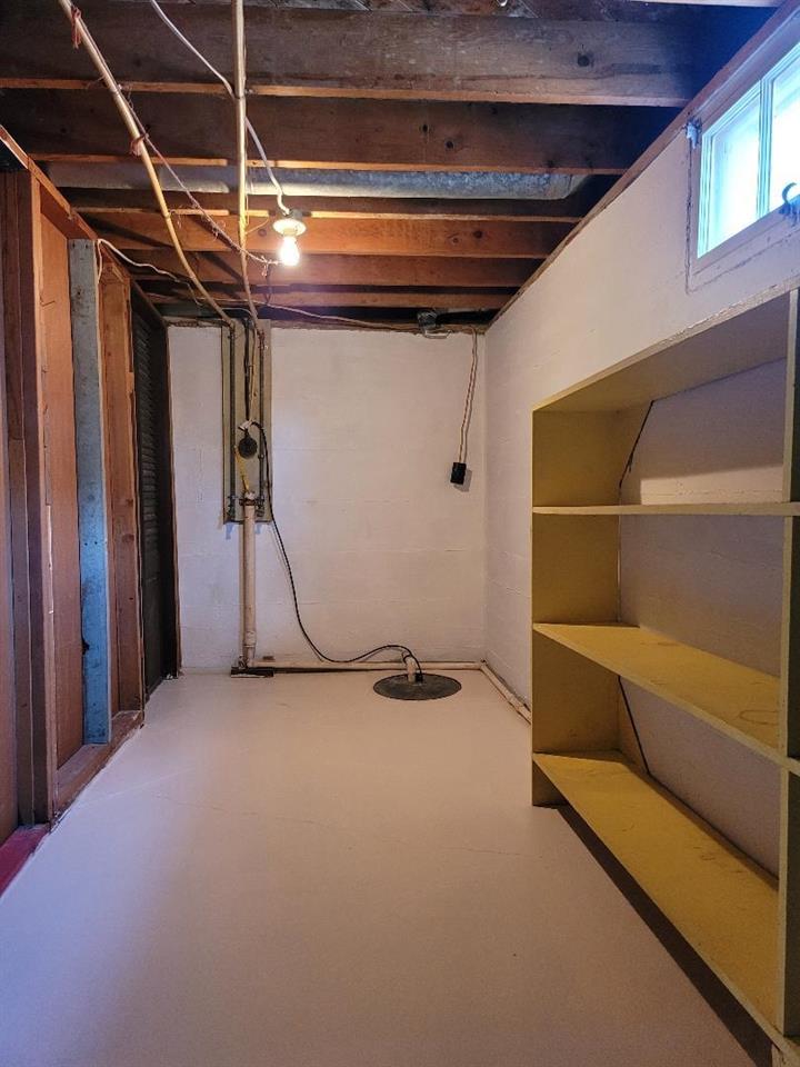 For Sale: 702 E 2nd St, Eureka KS