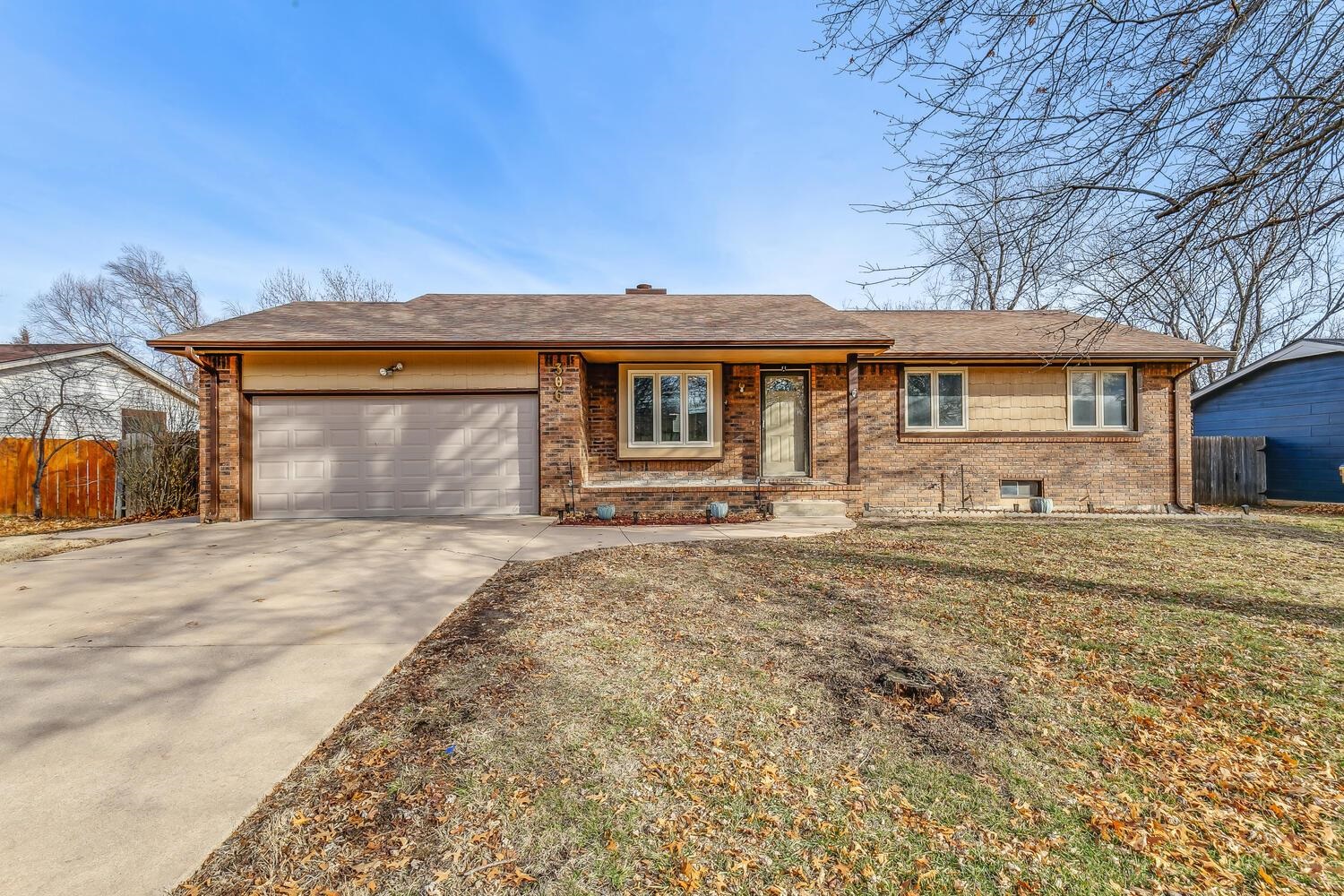 Photo of 306 N Oak Forest Rd in Derby, KS