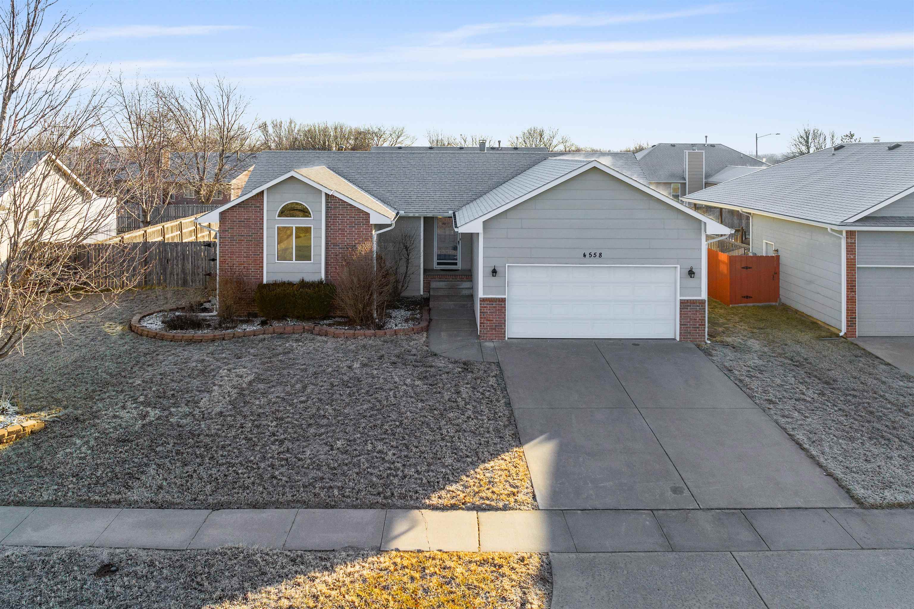 Photo of 4558 N Saint James in Bel Aire, KS