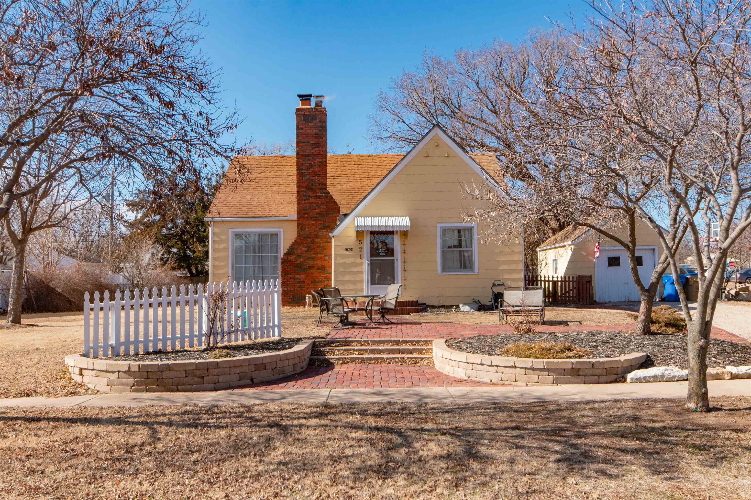 Photo of 521 N Marshall St in Cheney, KS