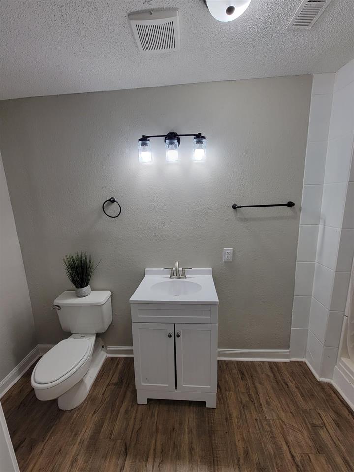 For Sale: 603 W Lincoln St, Derby KS