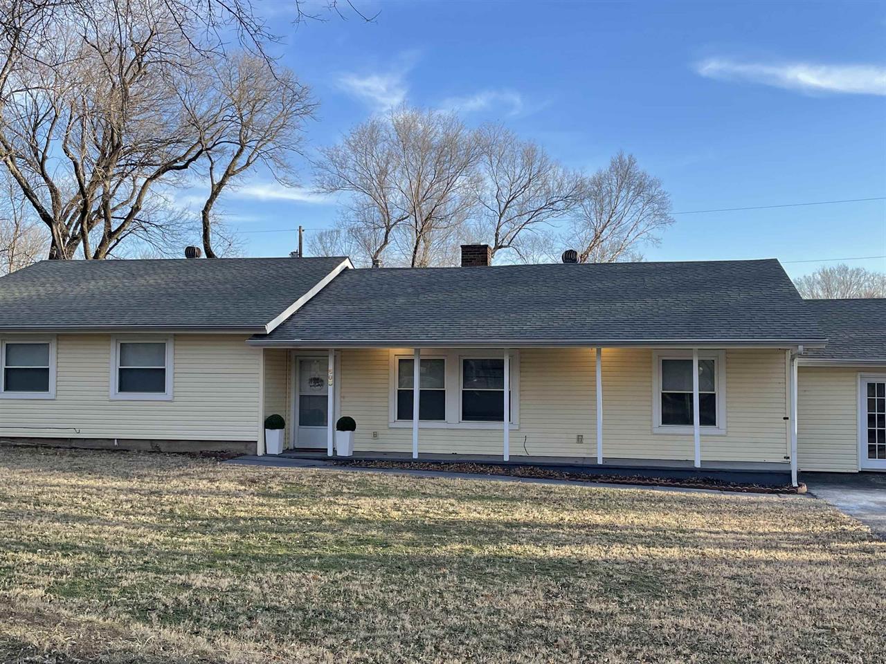 For Sale: 603 W Lincoln St, Derby KS