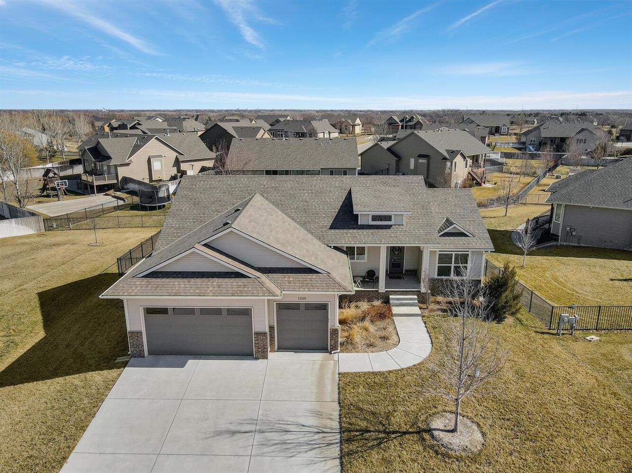 For Sale: 1220 S Fawnwood St, Wichita KS