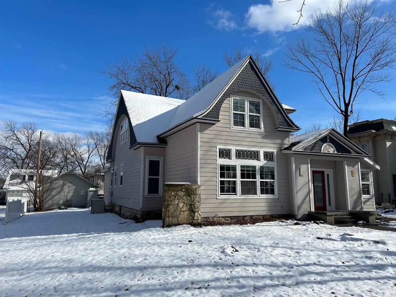 For Sale: 1316  Loomis St, Winfield KS