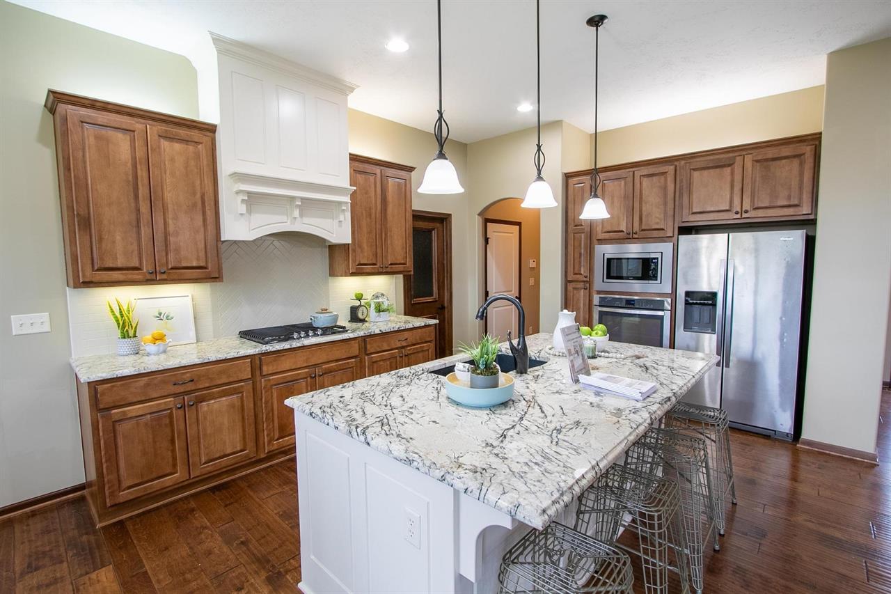 For Sale: 1009 E Rosemont Ct, Andover KS