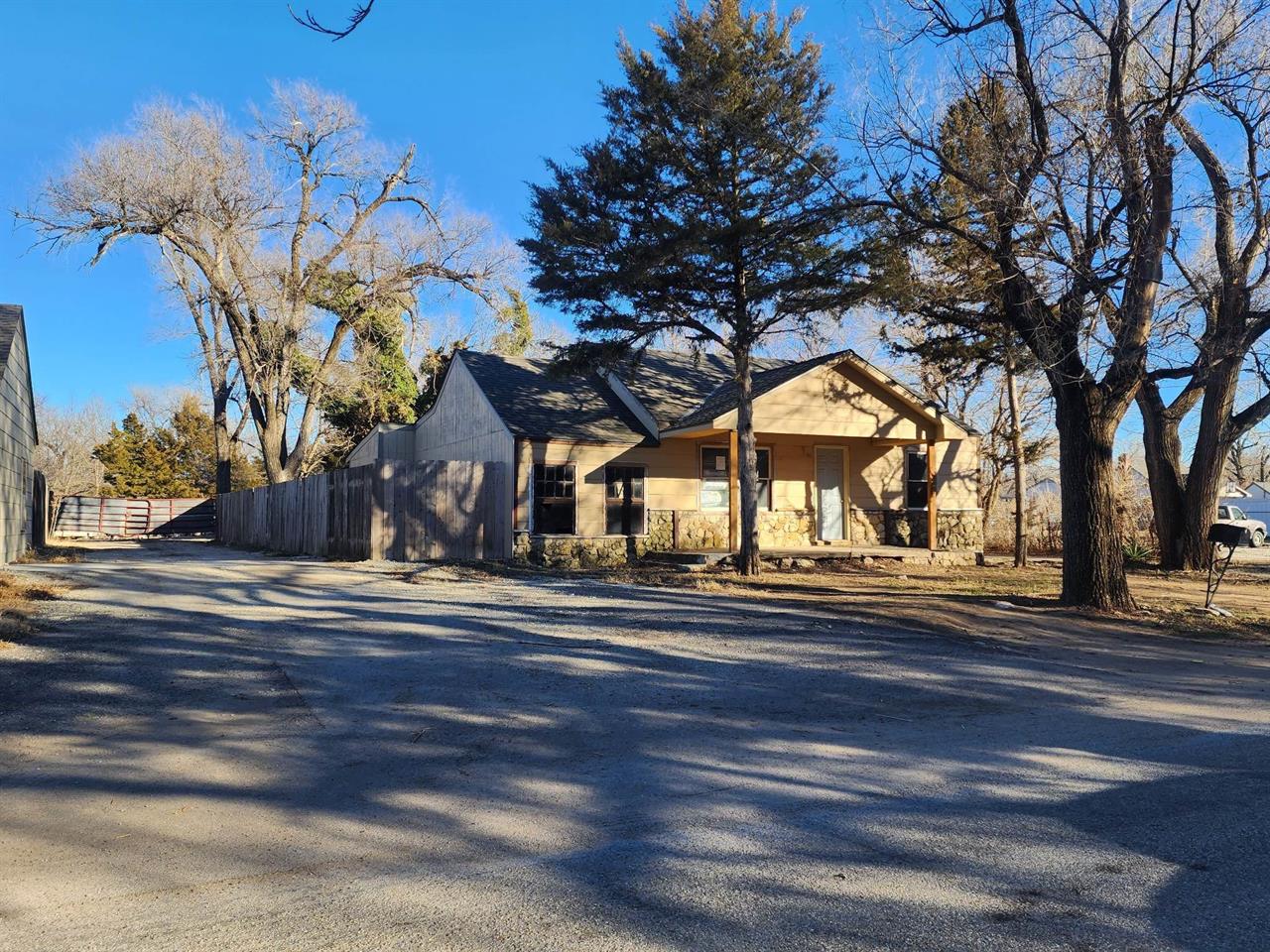 For Sale: 3318 N Salina Ave, Wichita KS