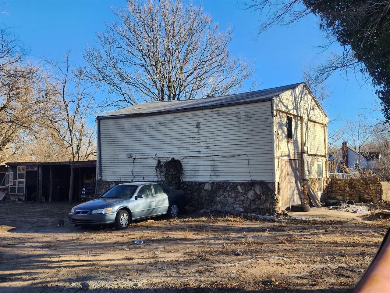 For Sale: 3318 N Salina Ave, Wichita KS