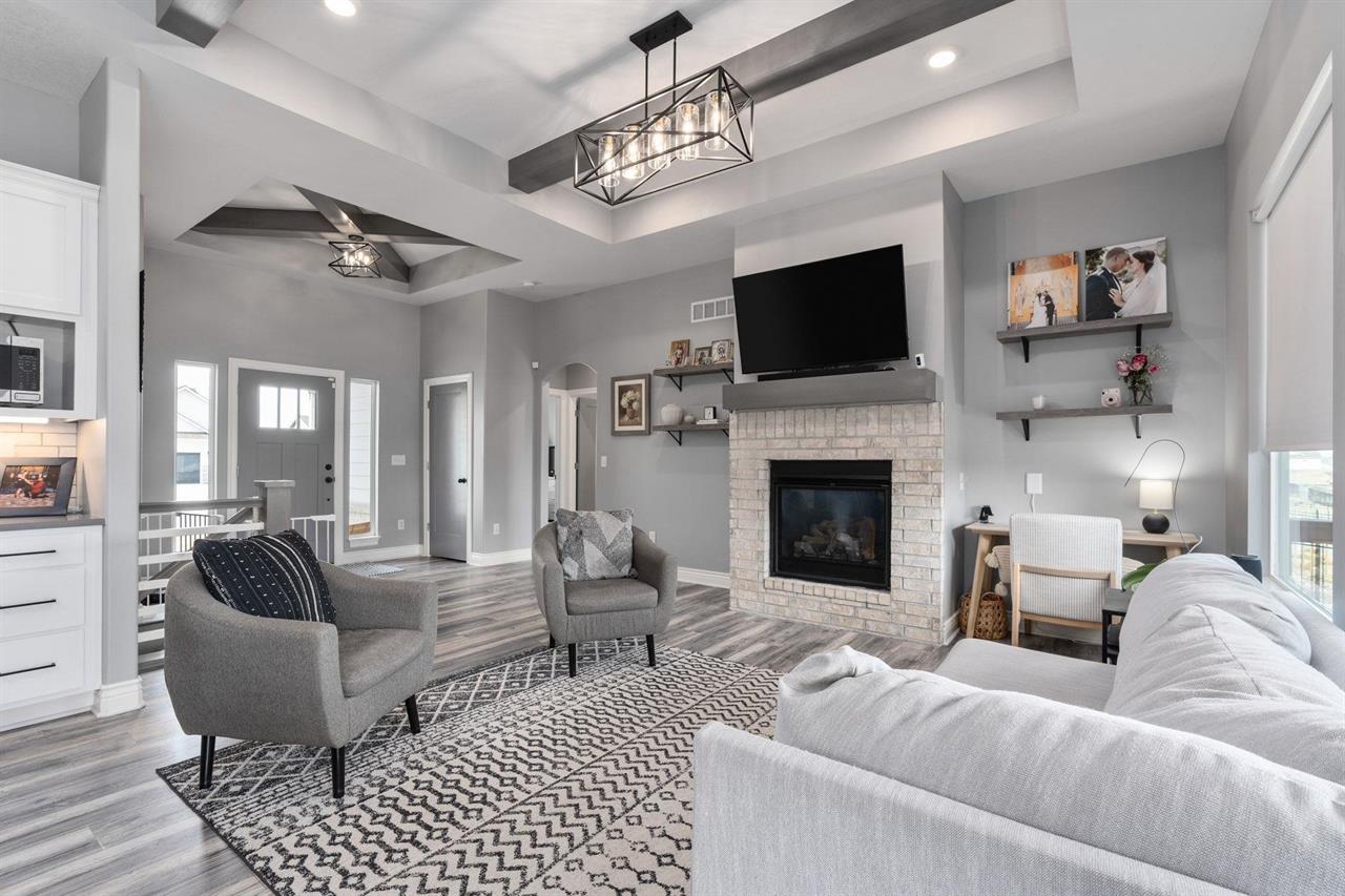 For Sale: 2804 N EAGLE ST, Wichita KS