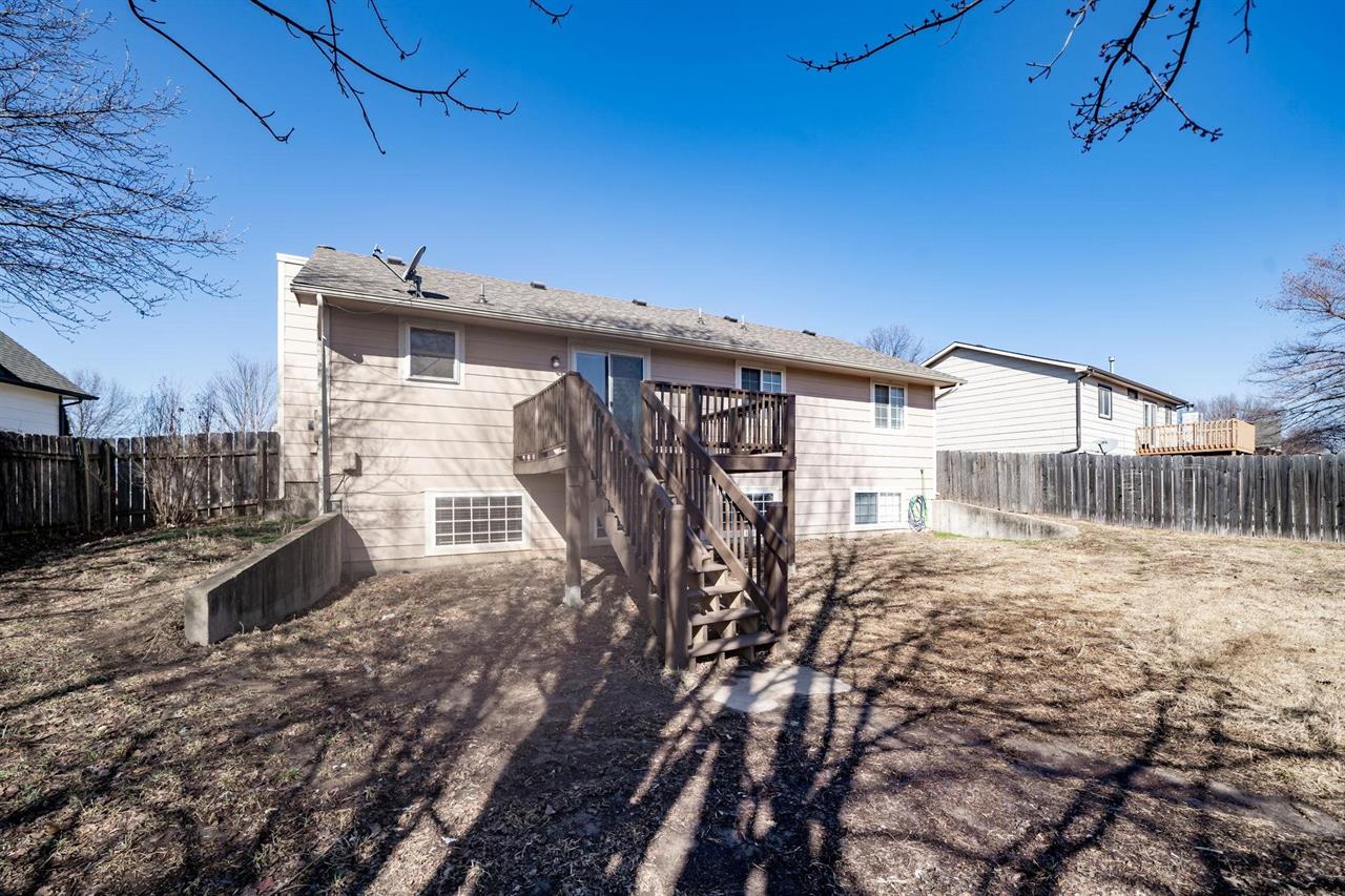 For Sale: 300 N Willowcreek St, Derby KS