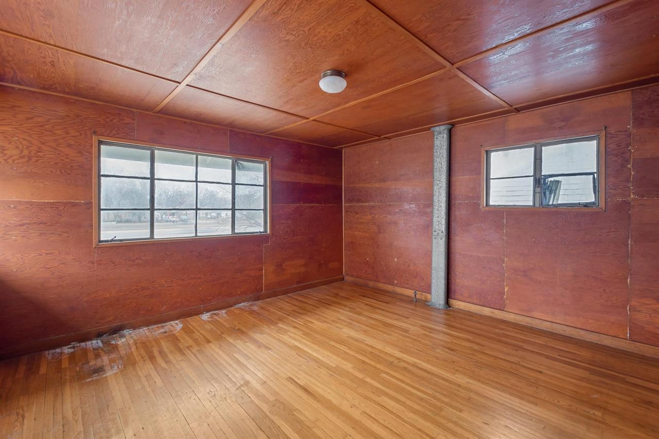 For Sale: 628 S Elizabeth St, Wichita KS