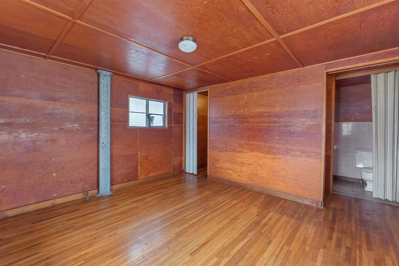 For Sale: 628 S Elizabeth St, Wichita KS