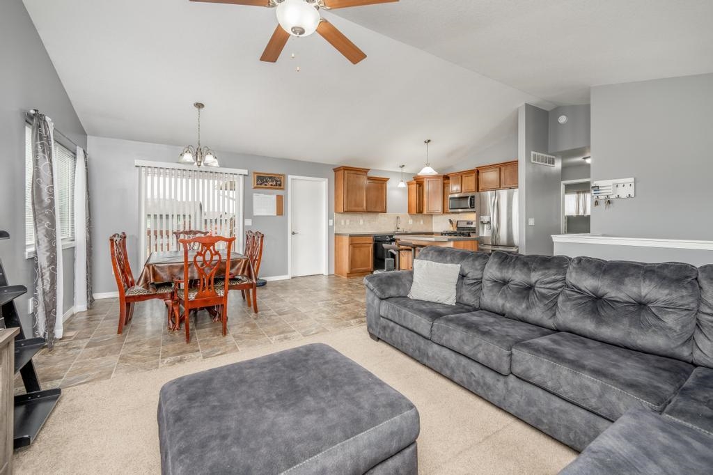 For Sale: 5534 S Meadowview Ct, Wichita KS