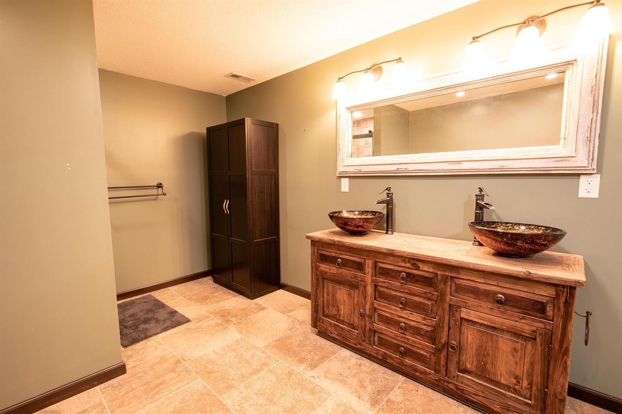 For Sale: 15009 W 125th St N, Sedgwick KS