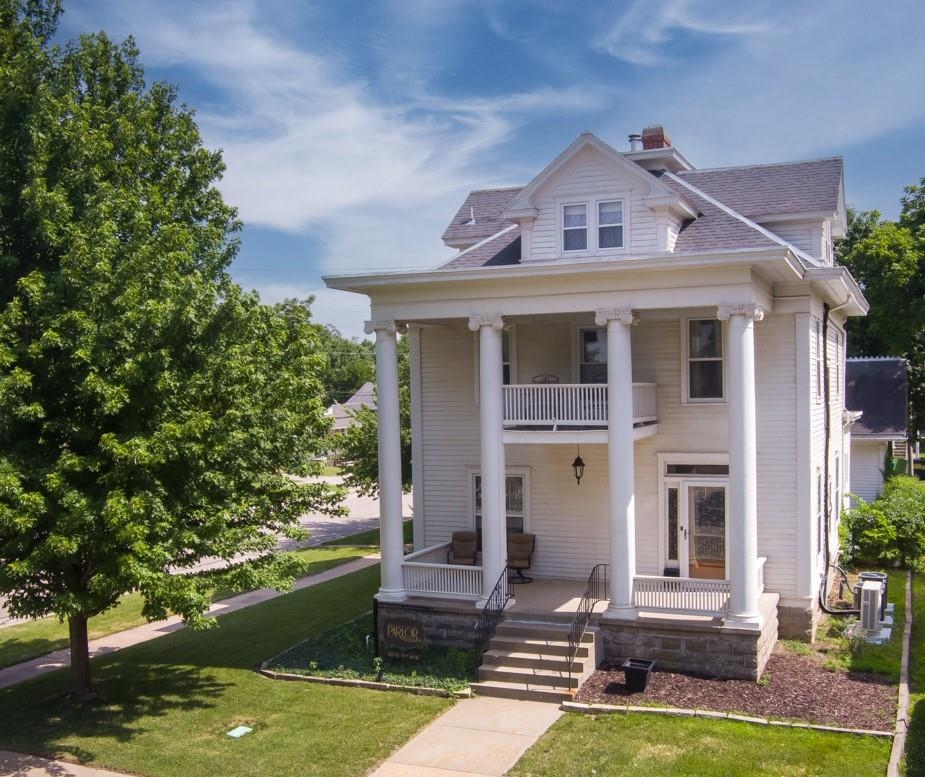 For Sale: 221 E 11th Ave, Winfield KS