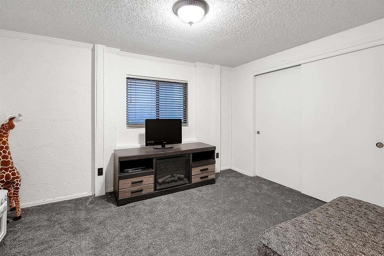 For Sale: 1413 E Brendonwood RD, Derby KS