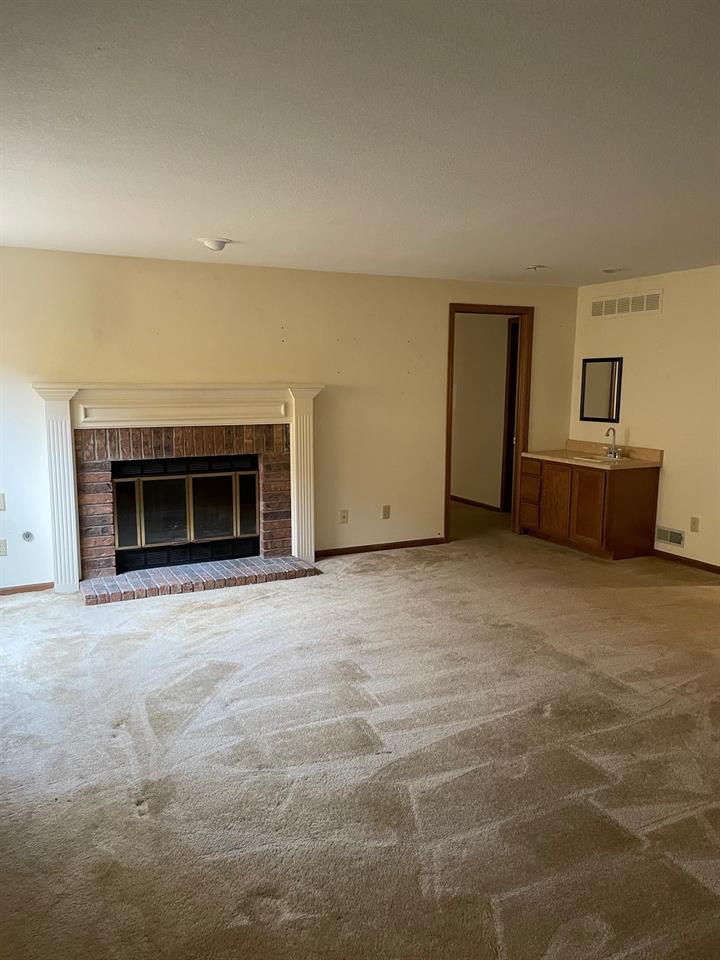 For Sale: 7216 E Bainbridge Rd, Wichita KS