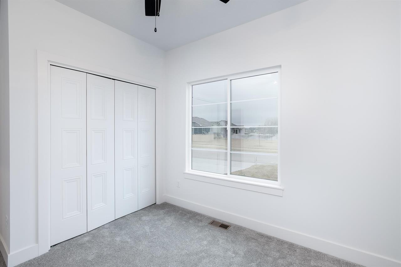 For Sale: 4452 N Ridge Port St, Wichita, KS 67205,  