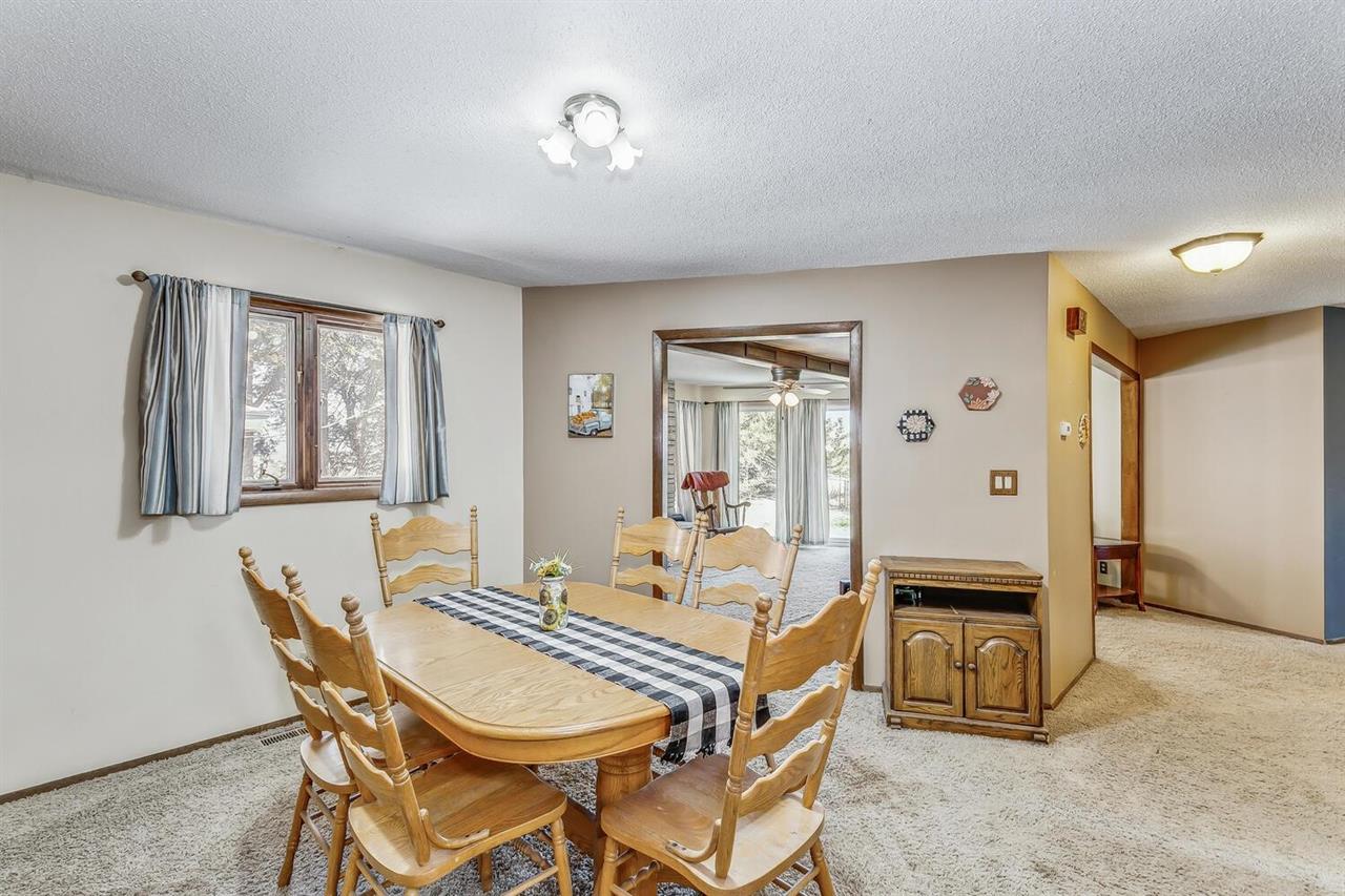 For Sale: 16297 NE 30th St, Cheney KS