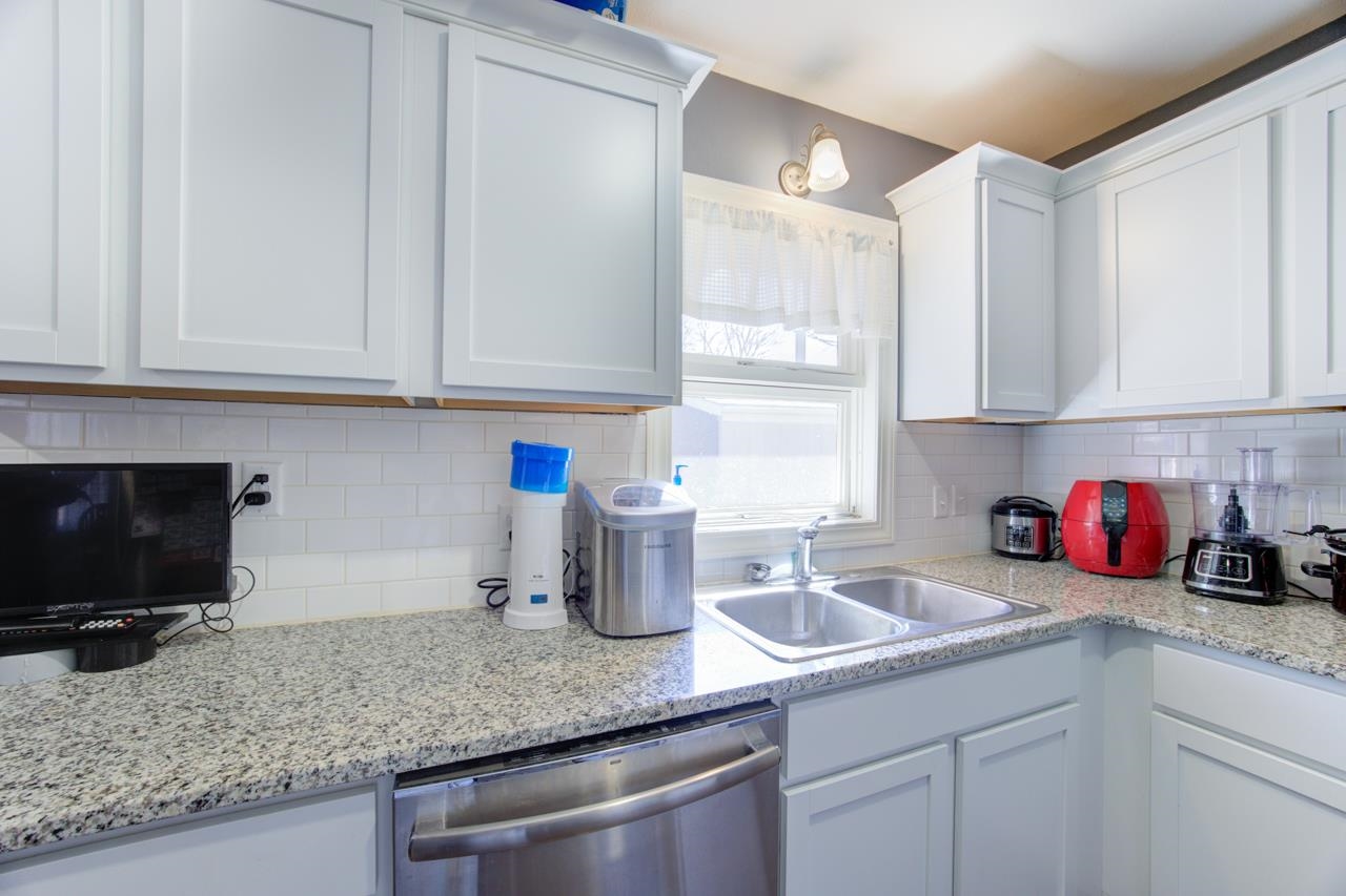 For Sale: 1607  Ann St, Winfield KS