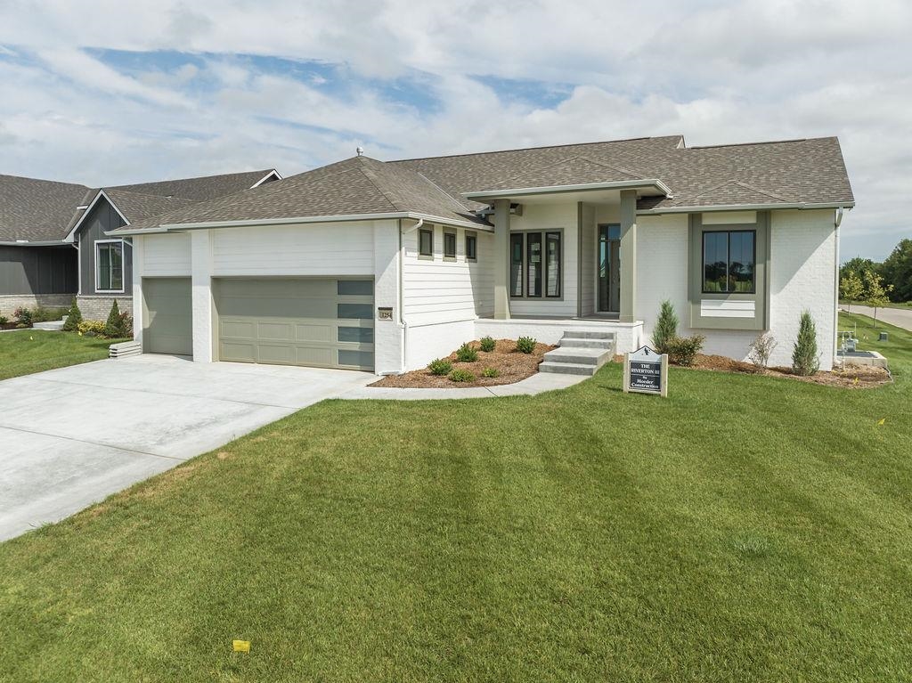 For Sale: 1254 W Ravendale Ln, Goddard KS